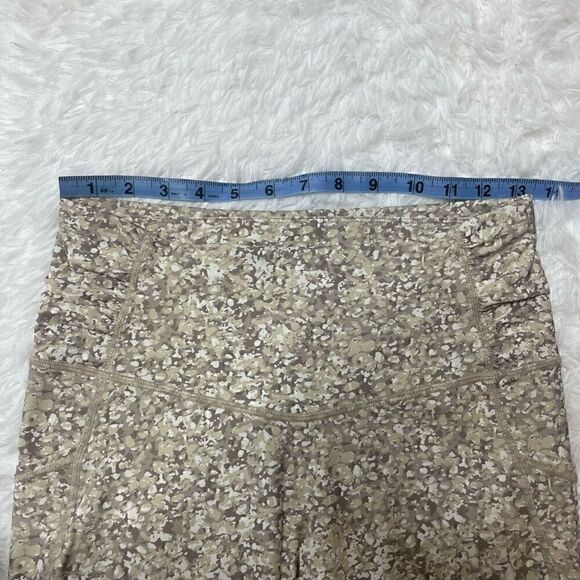 Zyia Active Leggings Sz 6-8 Green Beige Camo Compression Side Pocket Hi Rise Ruc - Picture 3 of 9